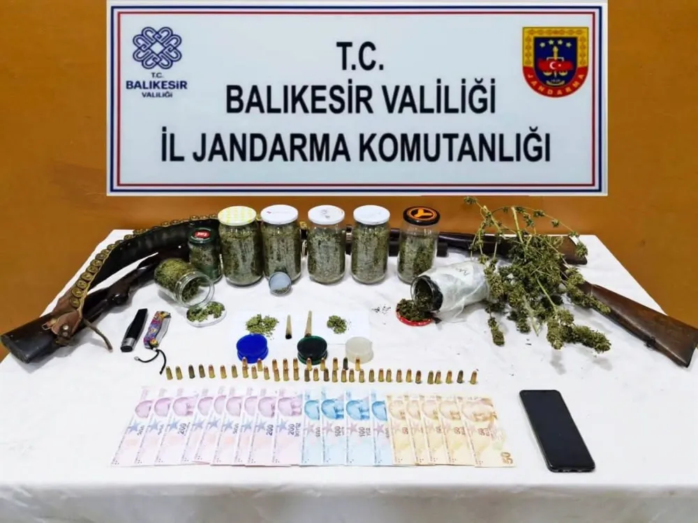 JANDARMA’DAN 8 İLÇE’DE NARKOTİK OPERASYONLARI