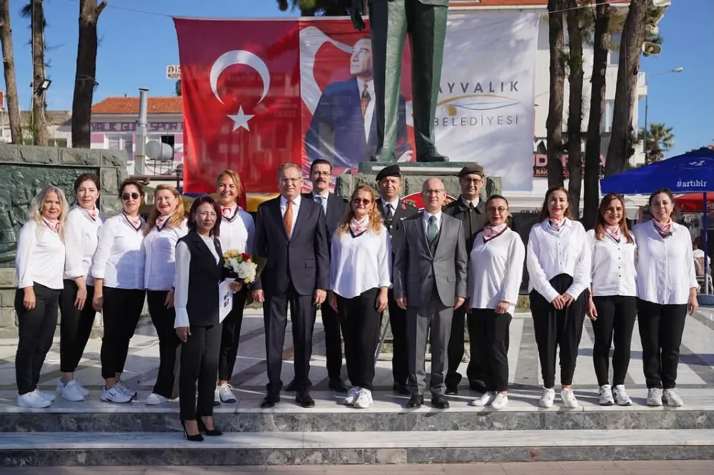 Ayvalık’ta Muhtarlar Günü kutlandı