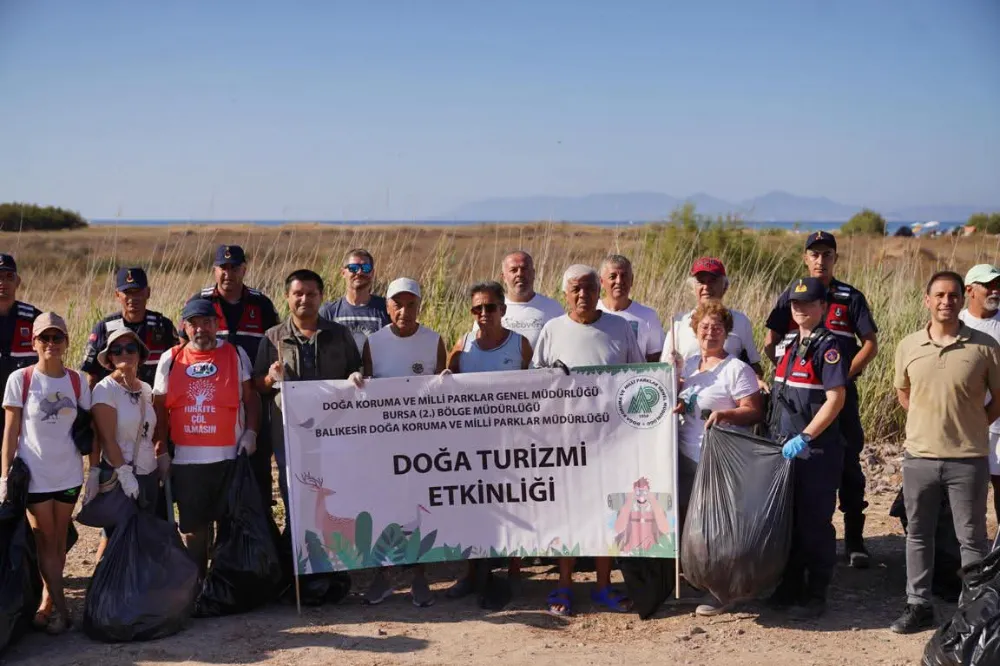 AYVALIK’TA DOĞA İÇİN EL ELE!