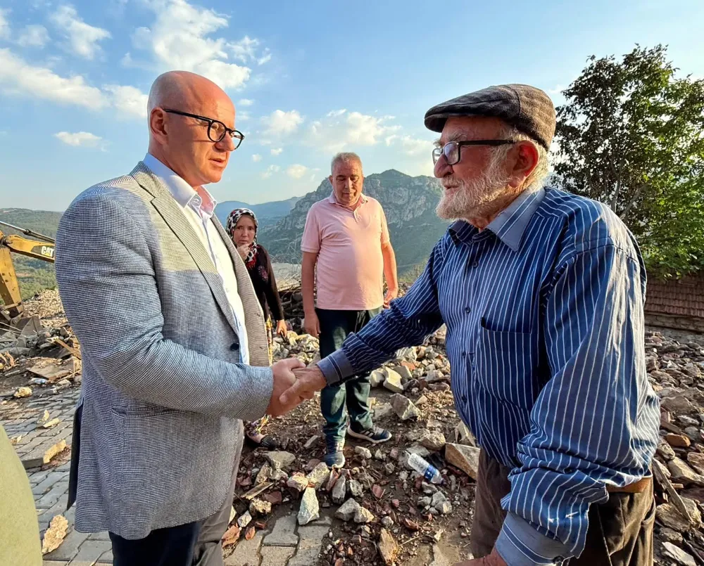 SERKAN SARI’DAN ÇAĞRI: - SINDIRGI ‘AFET BÖLGESİ’ İLAN EDİLSİN