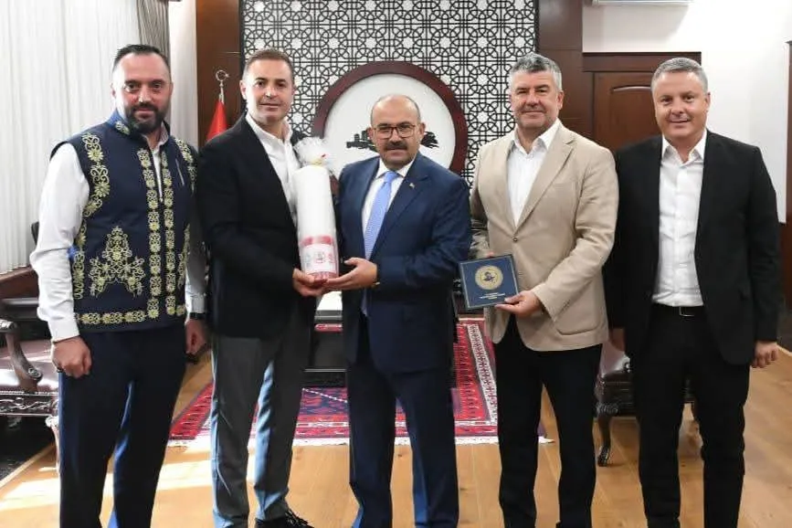 Kurtdereli Mehmet Pehlivan Güreşlerine davet