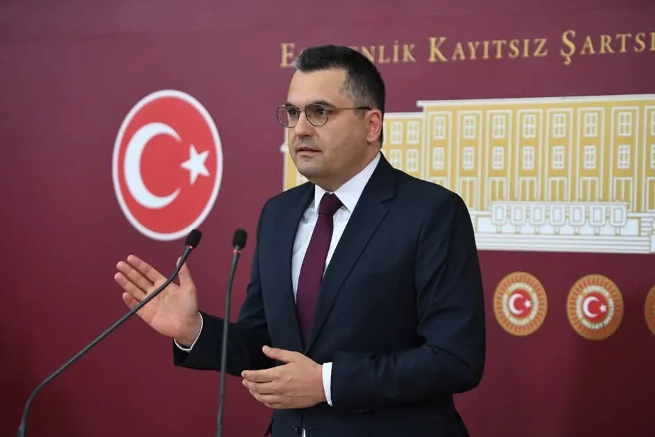 “KUVÂ-Yİ MİLLİYE’NİN YURDU İSTİKLÂL MADALYASINI BEKLİYOR”