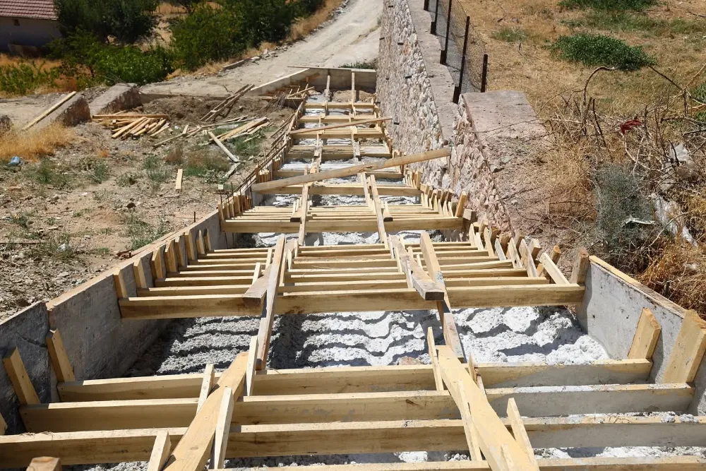 TOKAT BELEDİYE BAŞKANI YAZICIOĞLU ÇALIŞIYOR