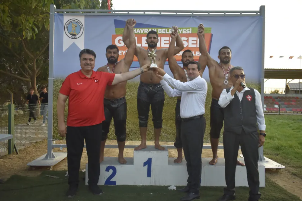 Havran Belediyesi 8. Geleneksel Seyitonbaşı Yağlı Güreşlerini yaptı 