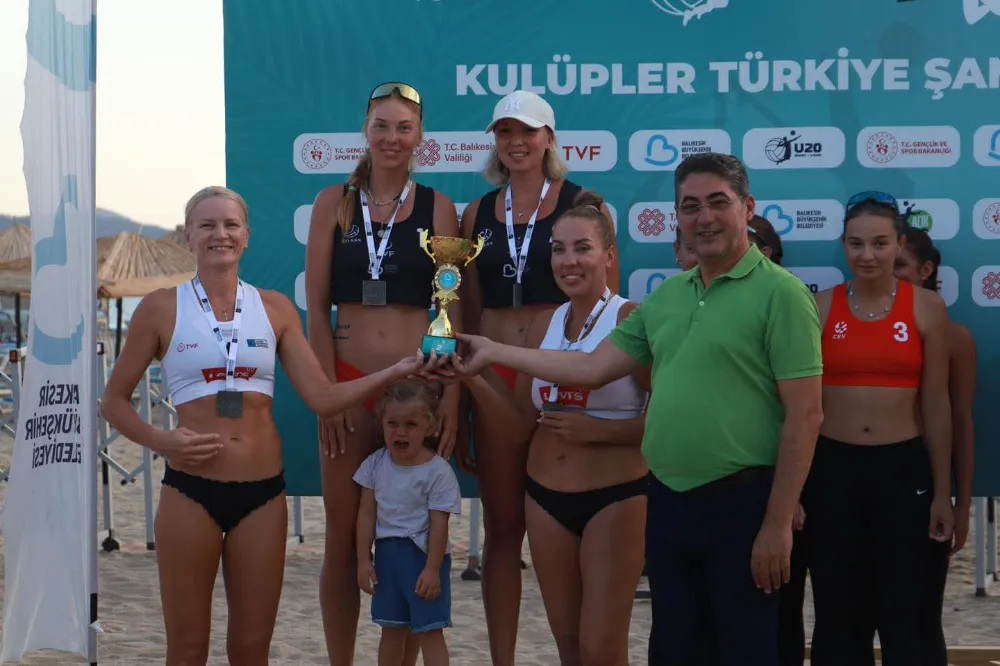 ÖREN PLAJI’NDA VOLEYBOL ŞÖLENİ