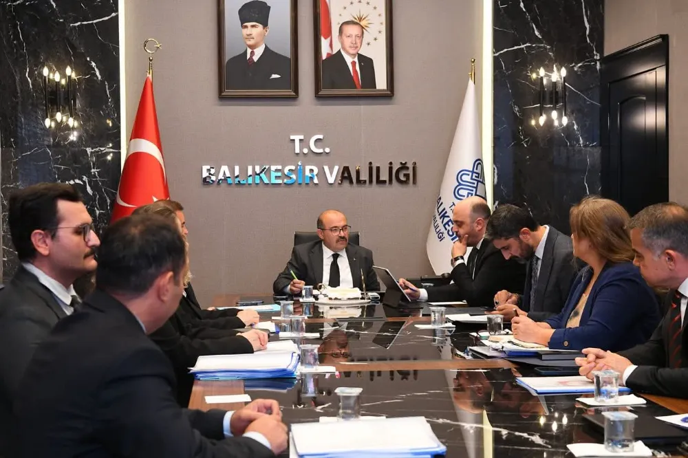 Vali Ustaoğlu,  Kentsel Dönüşüm için Toplandı 