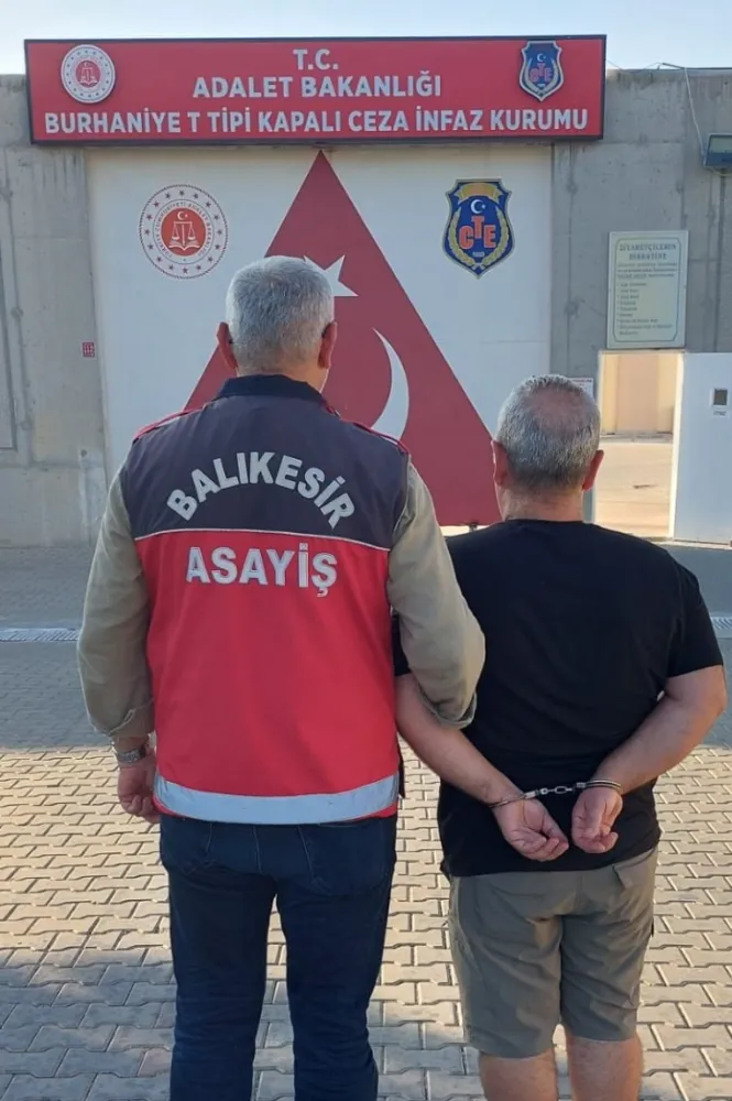 BALIKESİR POLİSİ SUÇLARLA GÖZ AÇTIRMADI 