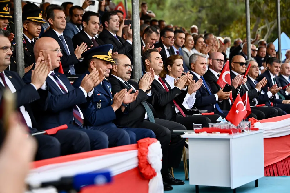 Akın’dan İstiklal Madalyası çağrısı  “Gelin, birlik olalım”