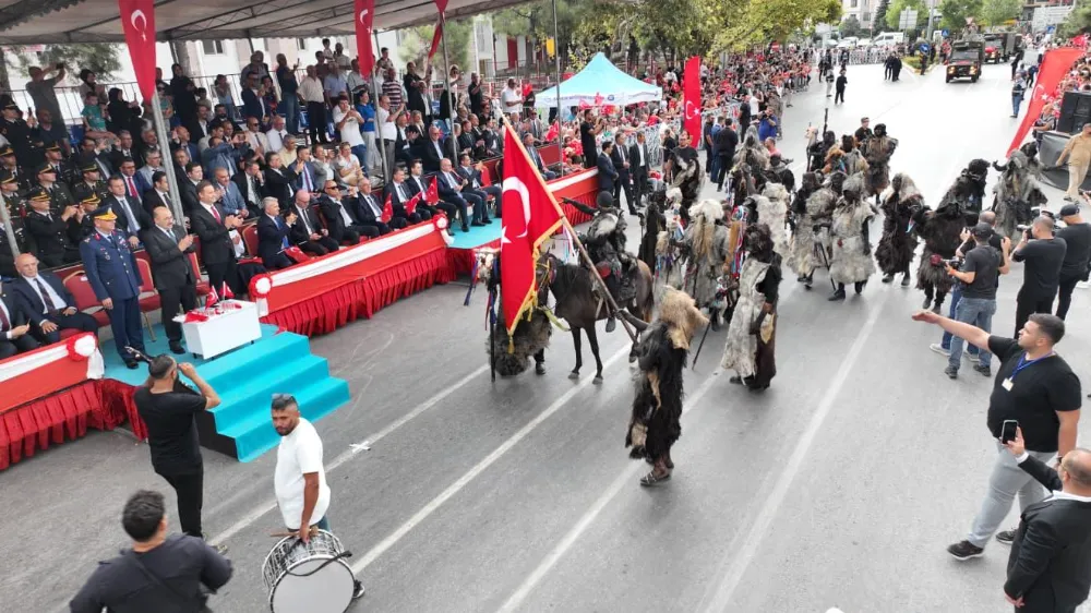 Balıkesir’in kurtuluşu büyük bir coşkuyla kutlandı