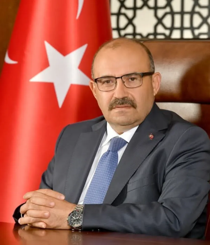 VALİ USTAOĞLU’NDAN 2025-2026 YILI EĞİTİM ÖĞRETİM YILI MESAJI